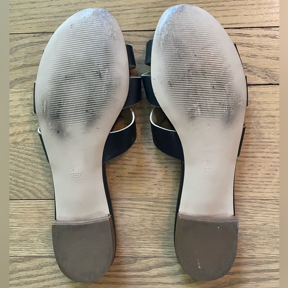 TALBOTS “Keri Vachetta” Black Woven Strap Slide Leather Flat Sandals - Picture 3 of 8